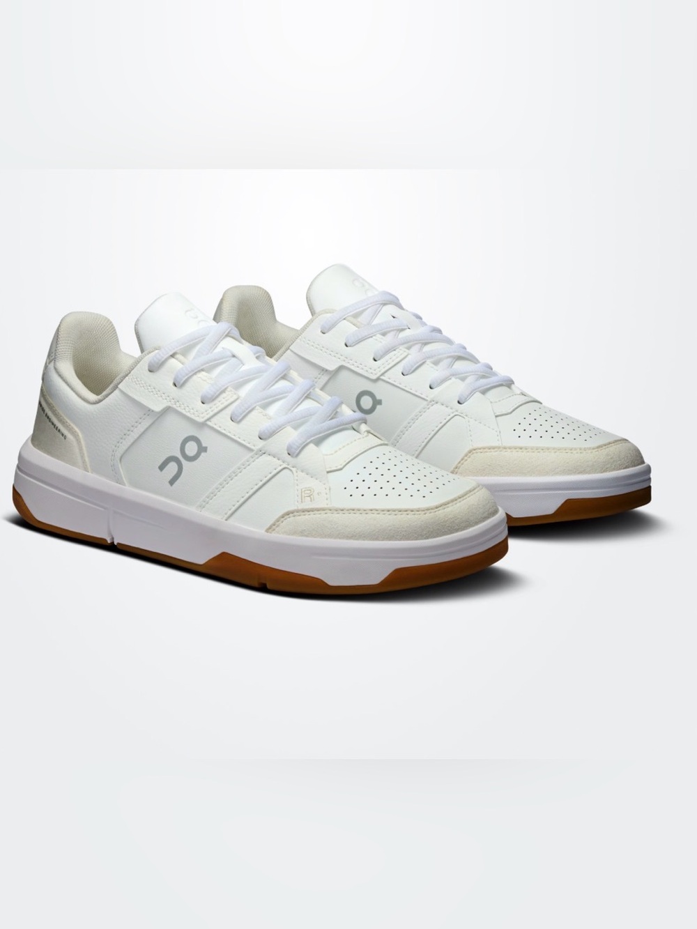 On The Roger Clubhouse White Ivory Gum CloudTec Sneakers Women’s Sz 8 Tenniscore